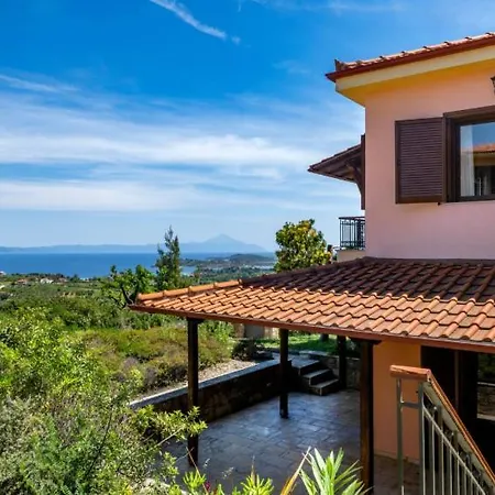Amazing View By The Pool In #xeniuszeus Villa *