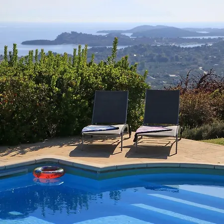 Amazing View By The Pool In #xeniuszeus *