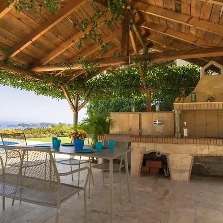 Villa Amazing View By The Pool In #xeniuszeus *