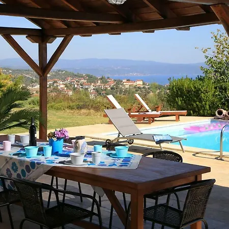 Amazing View By The Pool In #xeniuszeus Villa *