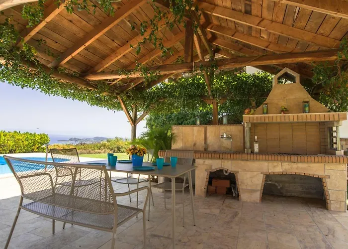 Villa Amazing View By The Pool In #xeniuszeus *