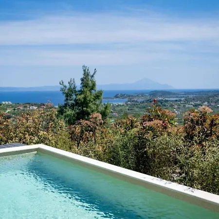 Amazing View By The Pool In #xeniuszeus Villa *