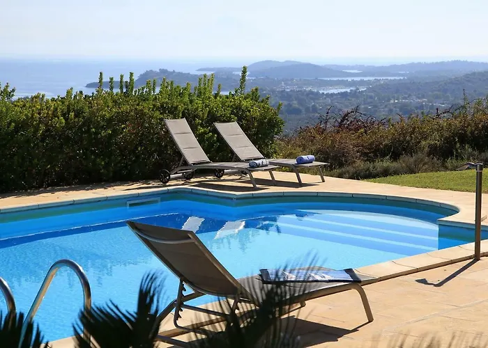 Amazing View By The Pool In #xeniuszeus Villa Agios Nikolaos (Chalkidiki)